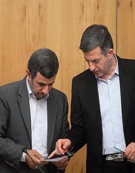 احمدی‌نژادی‌ها، خودروها را پس بدهند